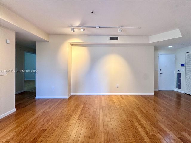 5970 Indian Creek Dr 203, Miami Beach, FL 33140