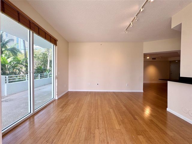 5970 Indian Creek Dr 203, Miami Beach, FL 33140