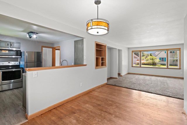 804 JEFFERSON STREET, Menasha, WI 54952