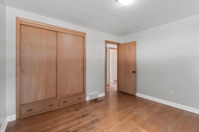 804 JEFFERSON STREET, Menasha, WI 54952