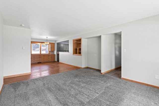 804 JEFFERSON STREET, Menasha, WI 54952