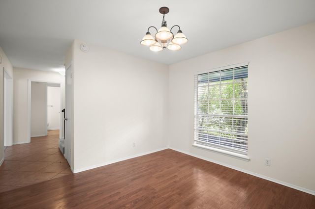 11709 Sterlinghill DR, Austin, TX 78758