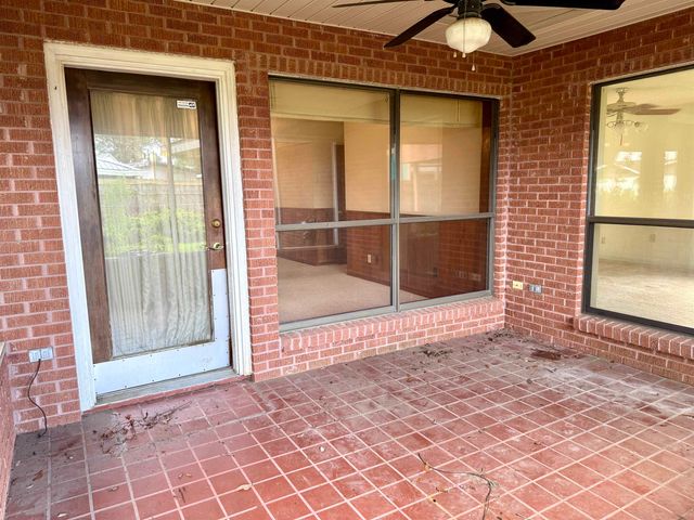 3025 Frances Dr, Morgan City, LA 70380