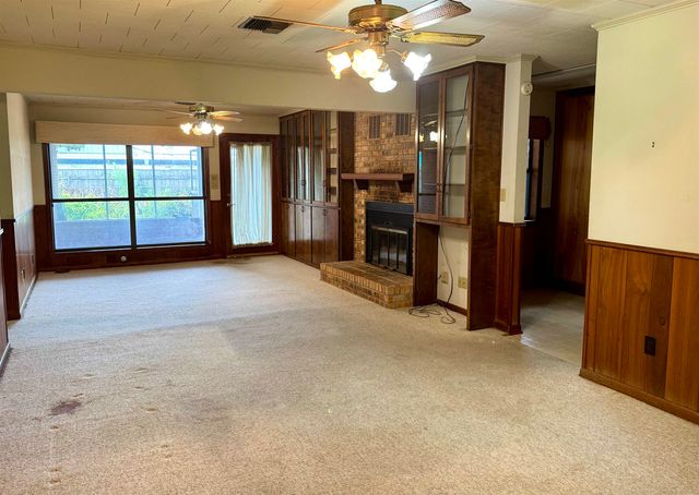 3025 Frances Dr, Morgan City, LA 70380