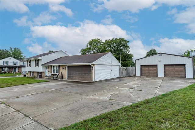 2540 Cornwall Drive, Xenia Twp, OH 45385