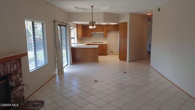 2500 Kensington Avenue, Thousand Oaks, CA 91362