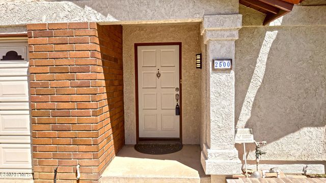 2500 Kensington Avenue, Thousand Oaks, CA 91362