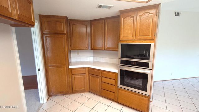 2500 Kensington Avenue, Thousand Oaks, CA 91362