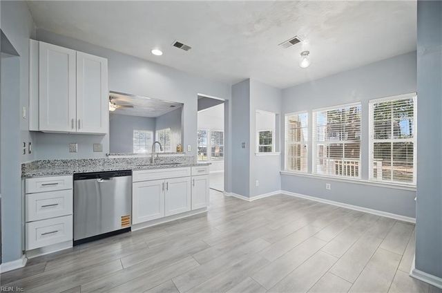 1459 Lipton CIR, Suffolk, VA 23434