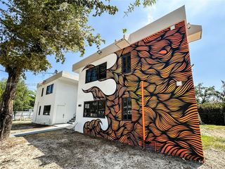 190 NW 69th St 3, Miami, FL 33150