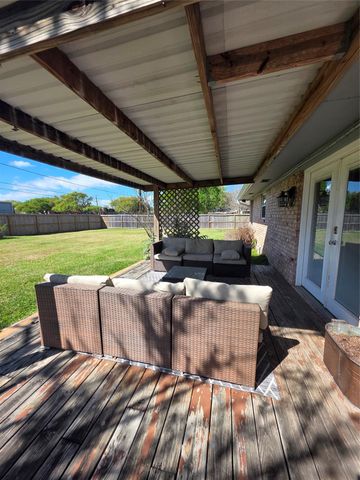 1703 Cypress Drive, Richmond, TX 77469