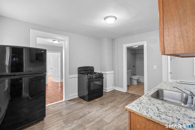 48 Dikeman Street, Waterbury, CT 06704
