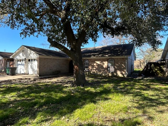 419 Rose Arbor Lane, Houston, TX 77060