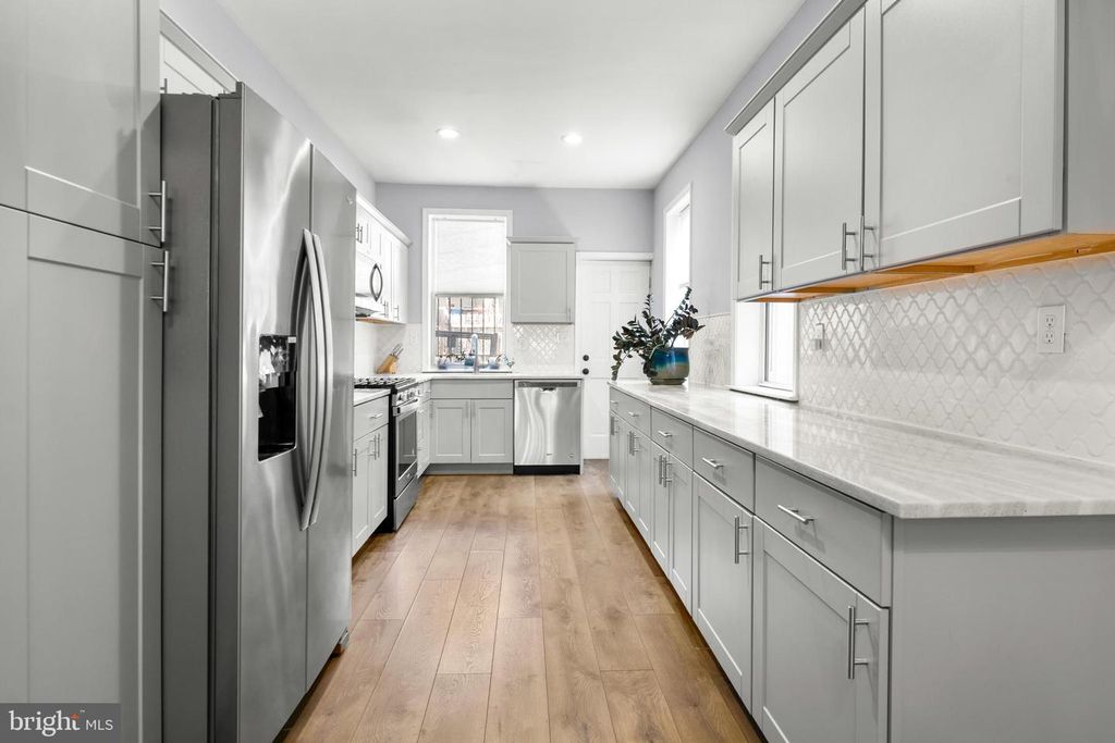 Image 12 of property listing at 1602 E BIDDLE ST, Baltimore, MD 21213