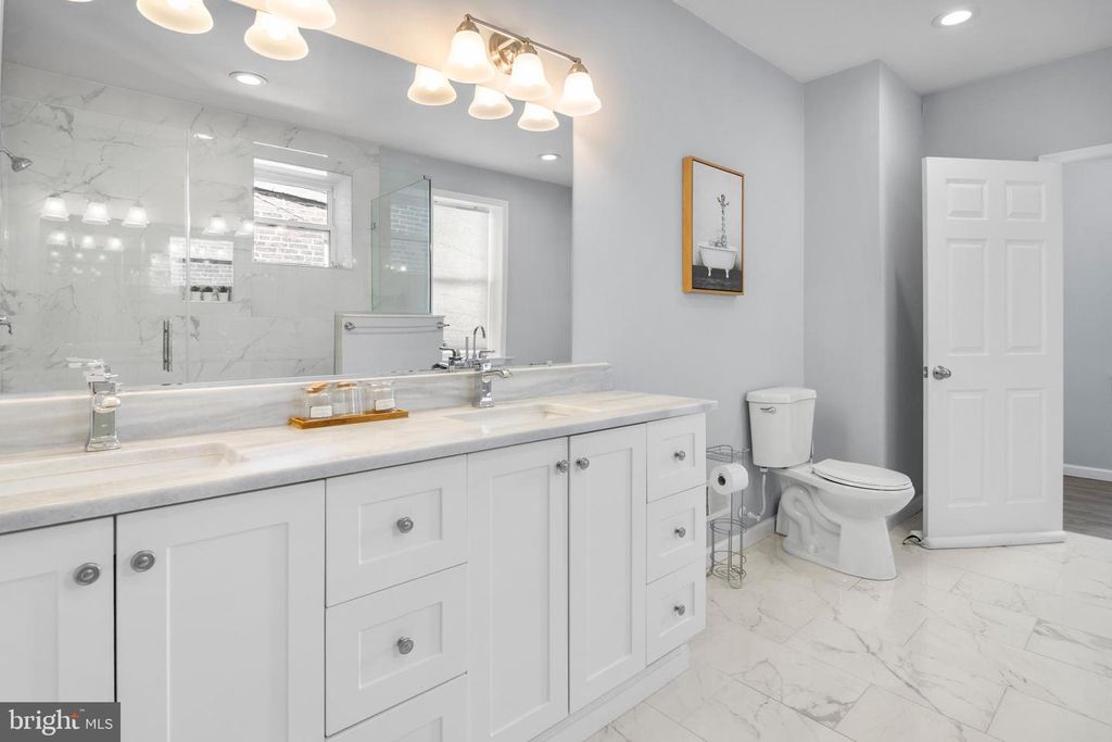 Image 21 of property listing at 1602 E BIDDLE ST, Baltimore, MD 21213