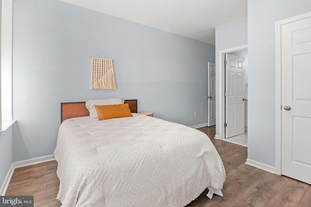 Image 28 of property listing at 1602 E BIDDLE ST, Baltimore, MD 21213