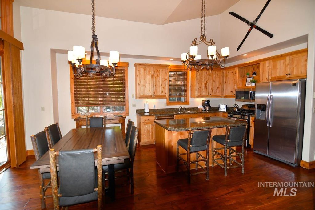 1349 Hearthstone Court 9-G, McCall, ID 83638 photo 12