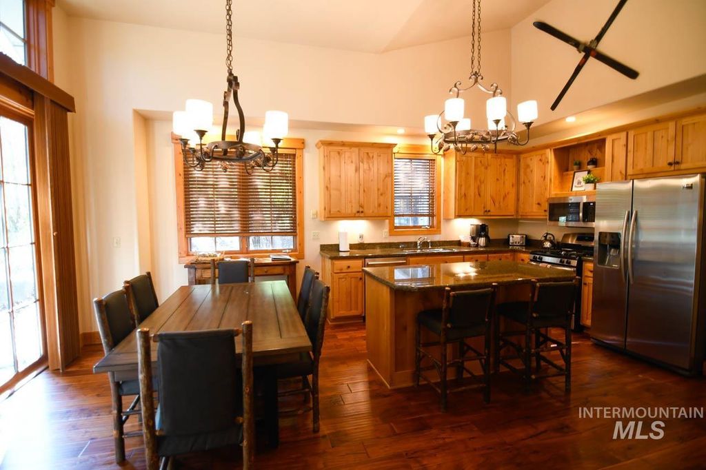 1349 Hearthstone Court 9-G, McCall, ID 83638 photo 13