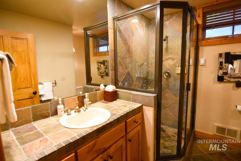 1349 Hearthstone Court 9-G, McCall, ID 83638 photo 28