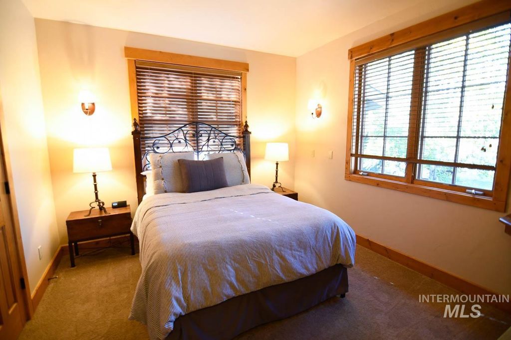 1349 Hearthstone Court 9-G, McCall, ID 83638 photo 31