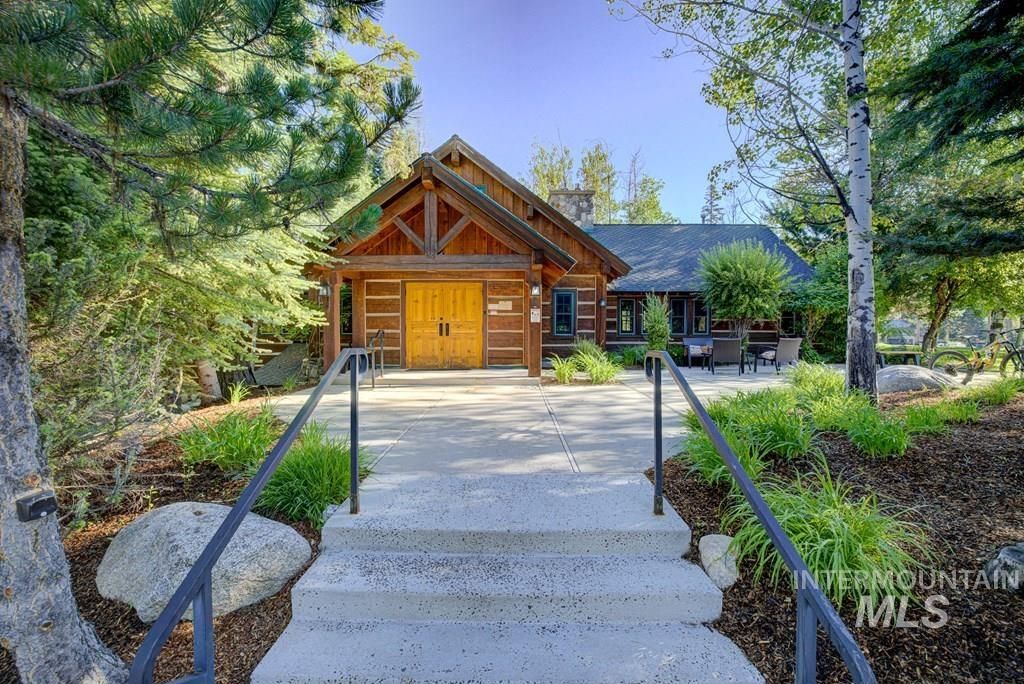 1349 Hearthstone Court 9-G, McCall, ID 83638 photo 39