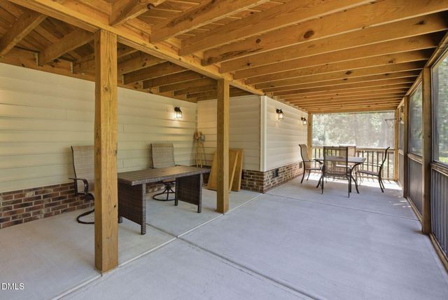 8104 Crookneck Drive, Angier, NC 27501