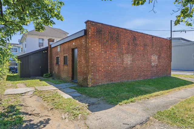 118 Grand Street, Kingston, NY 12401
