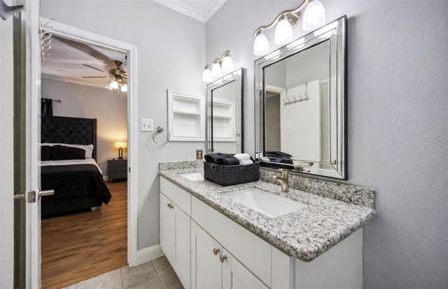 3292 Holly Hall Street, Houston, TX 77054