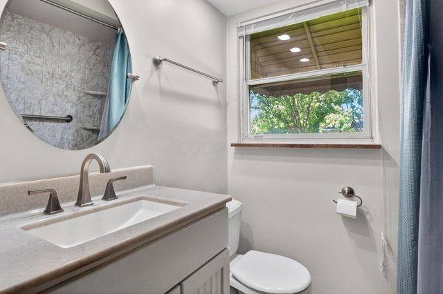 3776 Security Drive N, Grove City, OH 43123