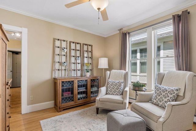 1263 Como Boulevard W, Saint Paul, MN 55103