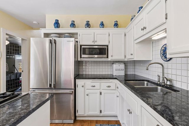 1263 Como Boulevard W, Saint Paul, MN 55103