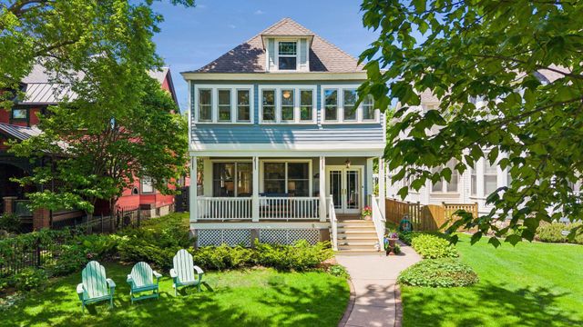 1263 Como Boulevard W, Saint Paul, MN 55103