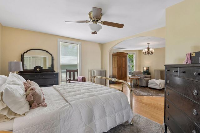1263 Como Boulevard W, Saint Paul, MN 55103