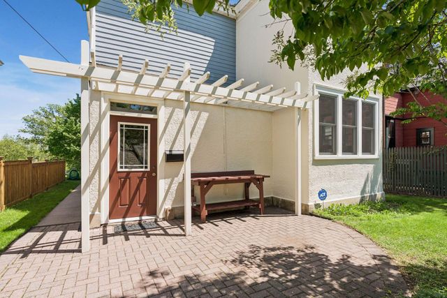 1263 Como Boulevard W, Saint Paul, MN 55103