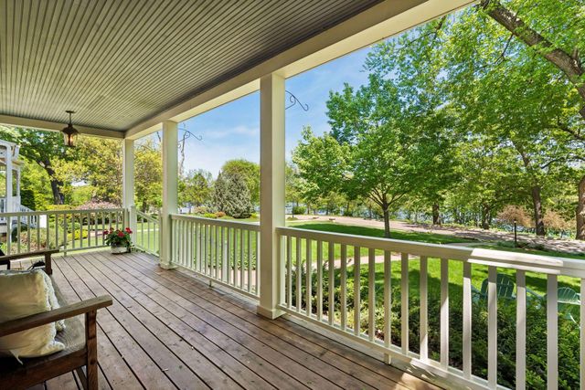 1263 Como Boulevard W, Saint Paul, MN 55103