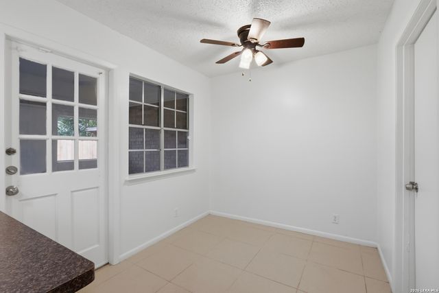 6722 LAKE CLIFF ST, San Antonio, TX 78244