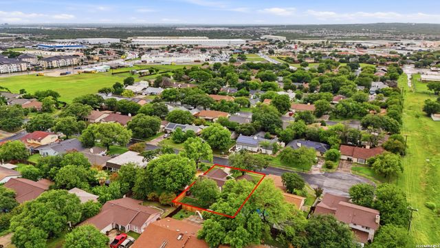 6722 LAKE CLIFF ST, San Antonio, TX 78244