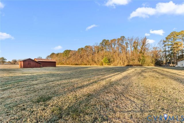 501 Essex St, Tappahannock, VA 22560