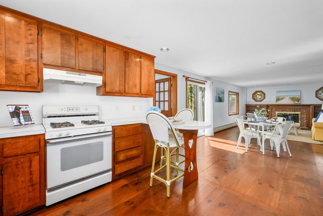 32 Tip Cart Drive, Chatham, MA 02633
