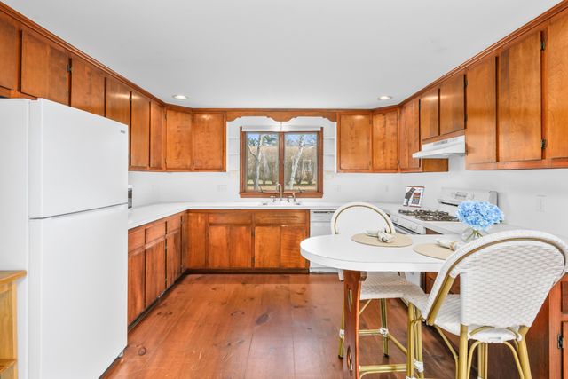 32 Tip Cart Drive, Chatham, MA 02633
