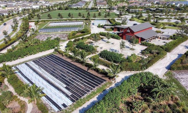 19017 Fly Rod Run, Loxahatchee, FL 33470