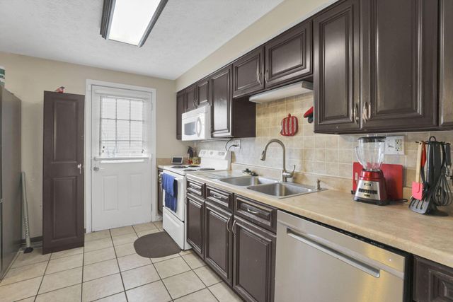 4555 Teton Court, Columbus, OH 43230