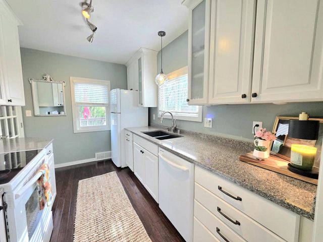 780 Old County Road PP, Sheboygan Falls, WI 53085
