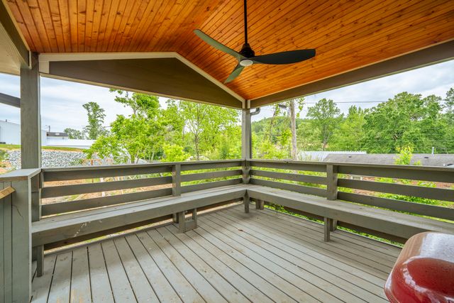 411 Highway 64, W, Waynesboro, TN 38485
