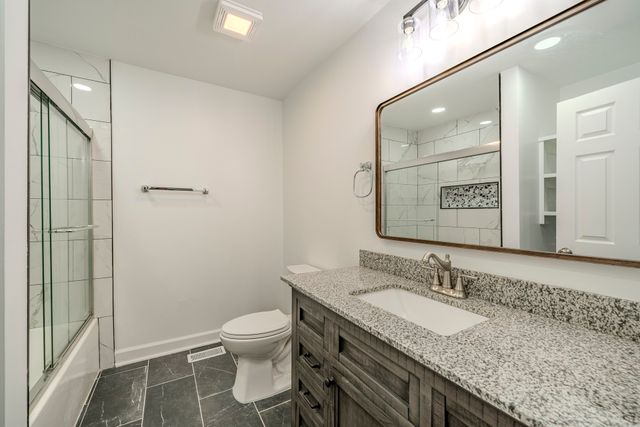 411 Highway 64, W, Waynesboro, TN 38485