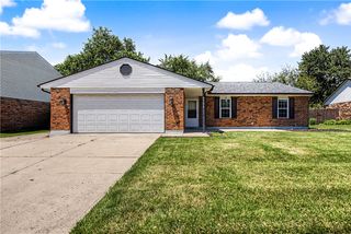 8781 Emeraldgate Drive, Huber Heights, OH 45424