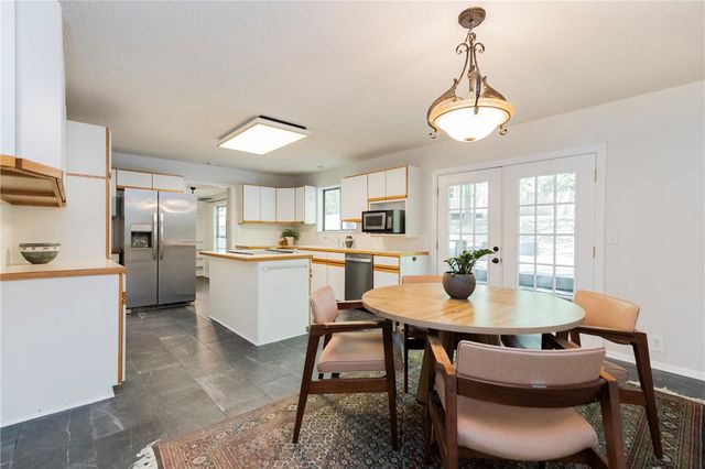 708 N Fowler Avenue, Fayetteville, AR 72701