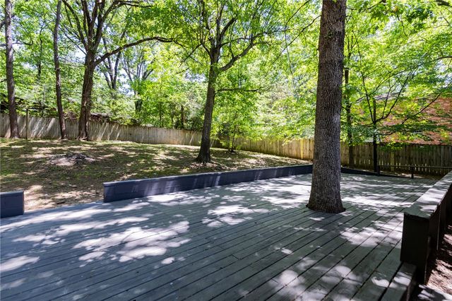 708 N Fowler Avenue, Fayetteville, AR 72701