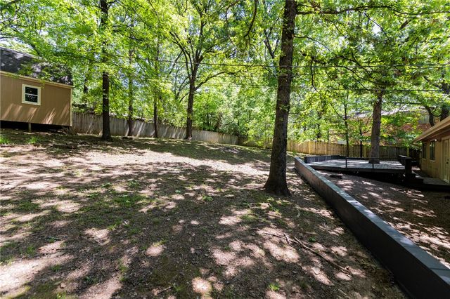 708 N Fowler Avenue, Fayetteville, AR 72701