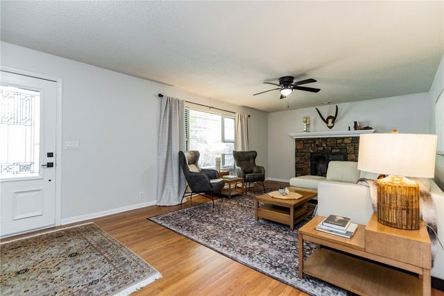 708 N Fowler Avenue, Fayetteville, AR 72701